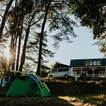 Tiny & Schwedenhaeuser Ahoi Camp Canow مكان تخييم Wustrow (Mecklenburg-Strelitz)