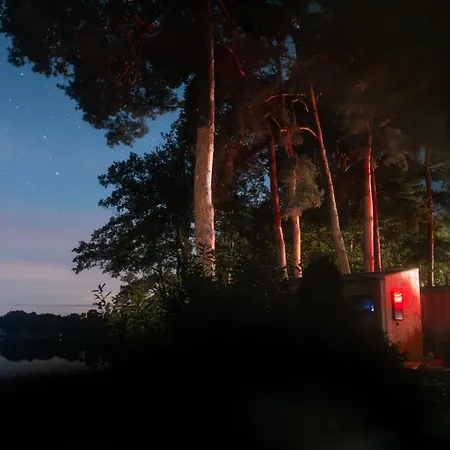 Camping Tiny Houses Mit Kamin & Hyggelige Schwedenhaeuser Mit Seeblick Wustrow (Mecklenburg-Strelitz)