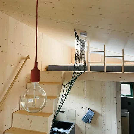 Campingplads Tiny & Schwedenhaeuser Ahoi Camp Canow