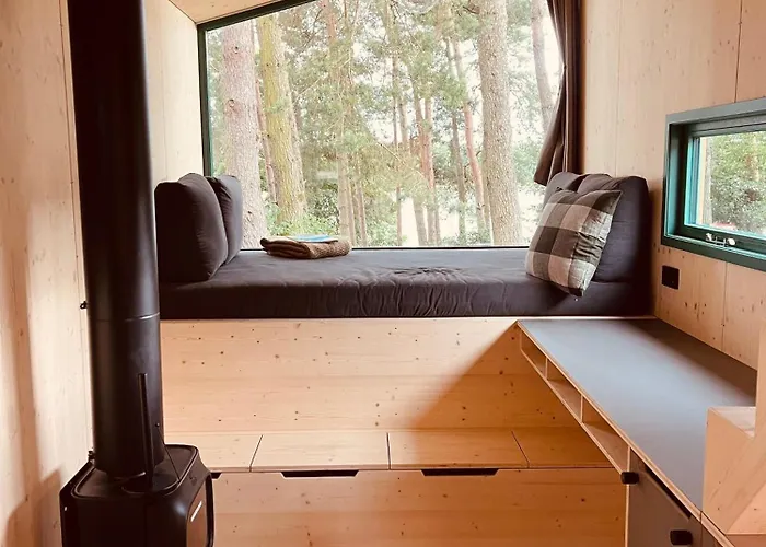 Tiny & Schwedenhaeuser Ahoi Camp Canow Kemping *