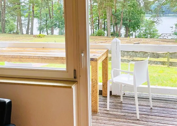 Kemping Tiny & Schwedenhaeuser Ahoi Camp Canow